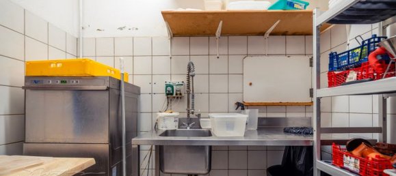 Propriété commerciale à Pau, France 146m² No. 306872 3