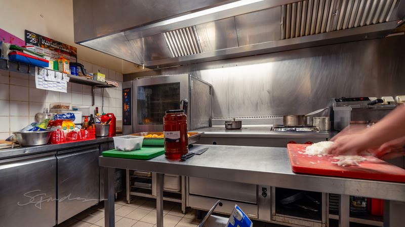 Propriété commerciale à Pau, France 146m² No. 306872