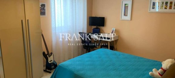 3 bedrooms Apartment in Swieqi, Malta No. 3102 16