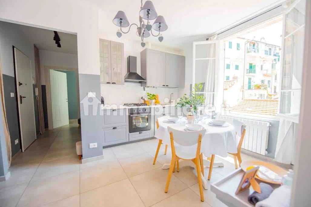 Apartamento T3 em Sanremo, Italy N.º 12269