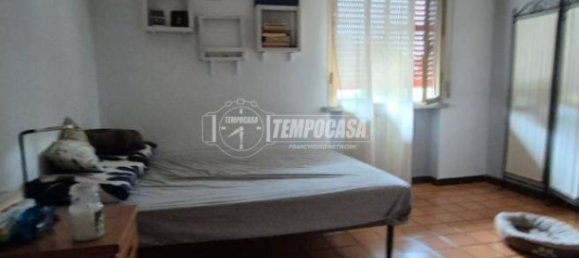 2 Schlafzimmer Wohnung in Collecchio, Italy, Nr. 265552 11
