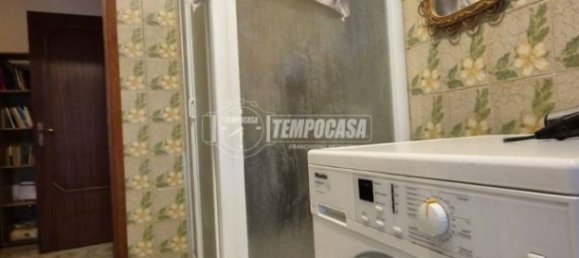 2 Schlafzimmer Wohnung in Collecchio, Italy, Nr. 265552 8