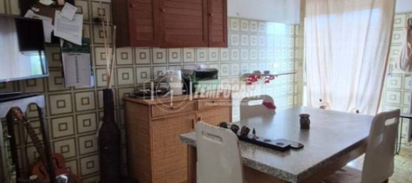 2 Schlafzimmer Wohnung in Collecchio, Italy, Nr. 265552 6
