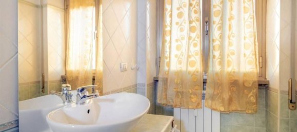 3غرفة شقة في Rome, Italy رقم 26813 58