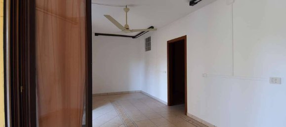 Escritório de 3 divisões em Città Sant'Angelo, Italy N.º 272150 8