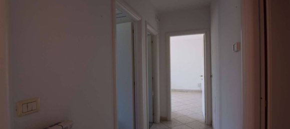 Escritório de 3 divisões em Città Sant'Angelo, Italy N.º 272150 13