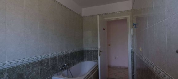 Escritório de 3 divisões em Città Sant'Angelo, Italy N.º 272150 18