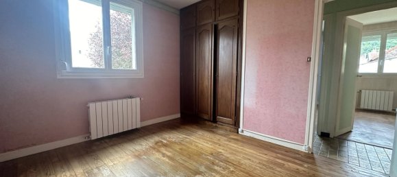 2 bedrooms House in Laon, France No. 255435 9