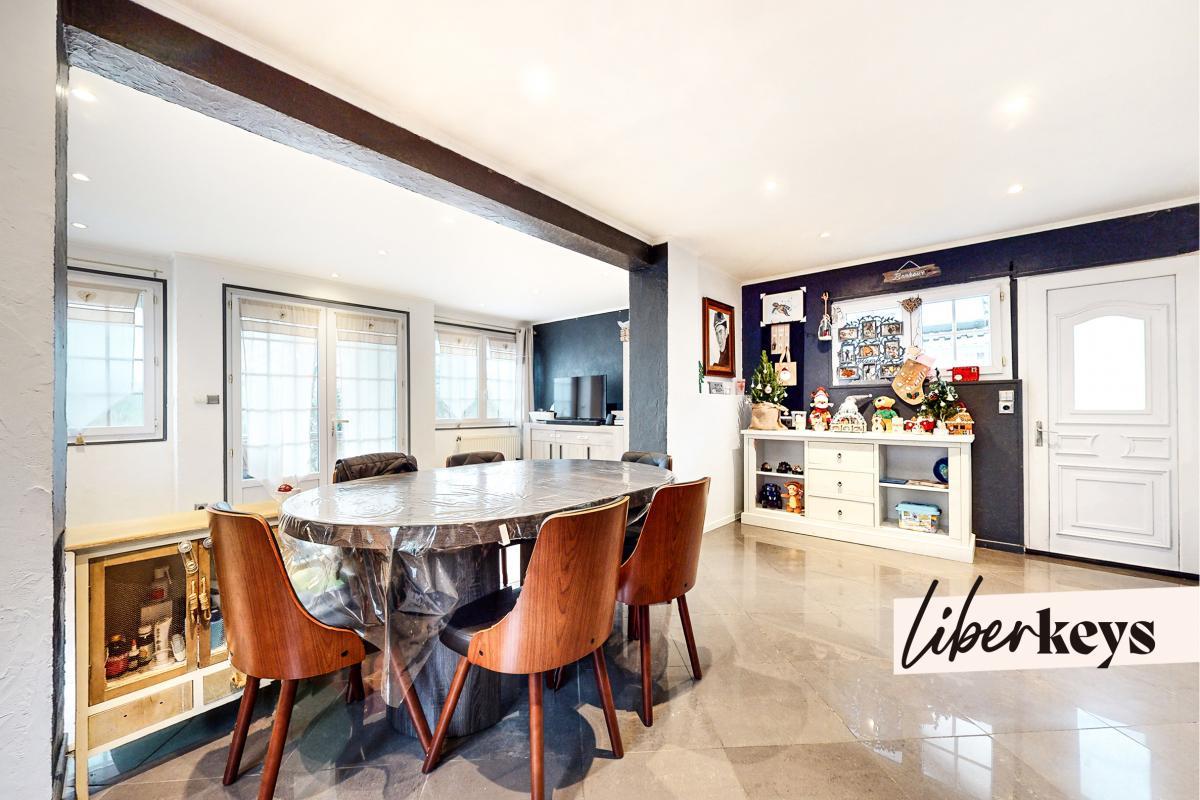 Casa de 2 dormitorios en Seine-et-Marne, France No. 308864