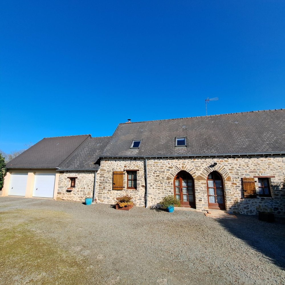 3 chambres Maison à Mayenne, France No. 281853