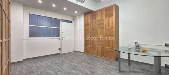 1-salle Propriété commerciale à Milan, Italy No. 351372 4