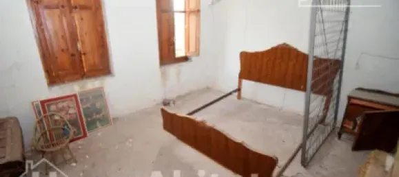 3 bedrooms House in La Vall d'Uixo, Spain No. 116915 4