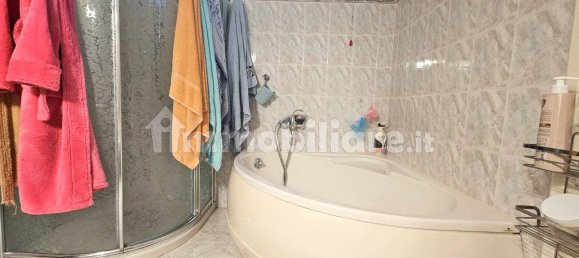 Apartamento T3 em Cazzano Sant'Andrea, Italy N.º 89659 14
