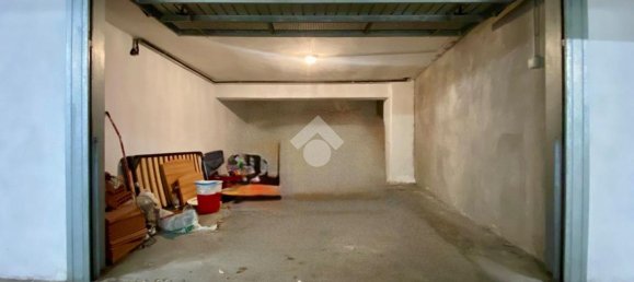1 room Garage in Verona, Italy No. 7024 12
