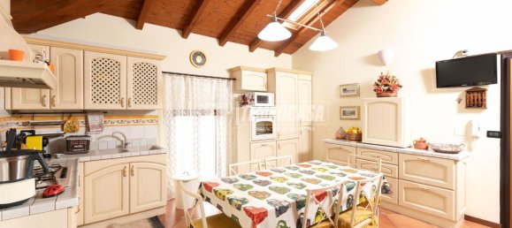 4 rooms Apartment in Crevalcore, Italy No. 86782 9