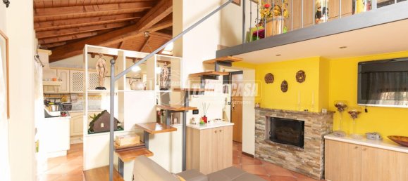 4 rooms Apartment in Crevalcore, Italy No. 86782 3