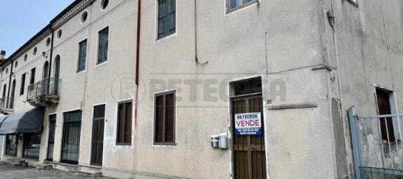 Вилла с 10 комнатами в Орджано, Италия № 87065 22