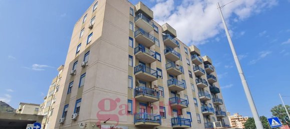 50m² Garage in Palermo, Italy No. 120950 2