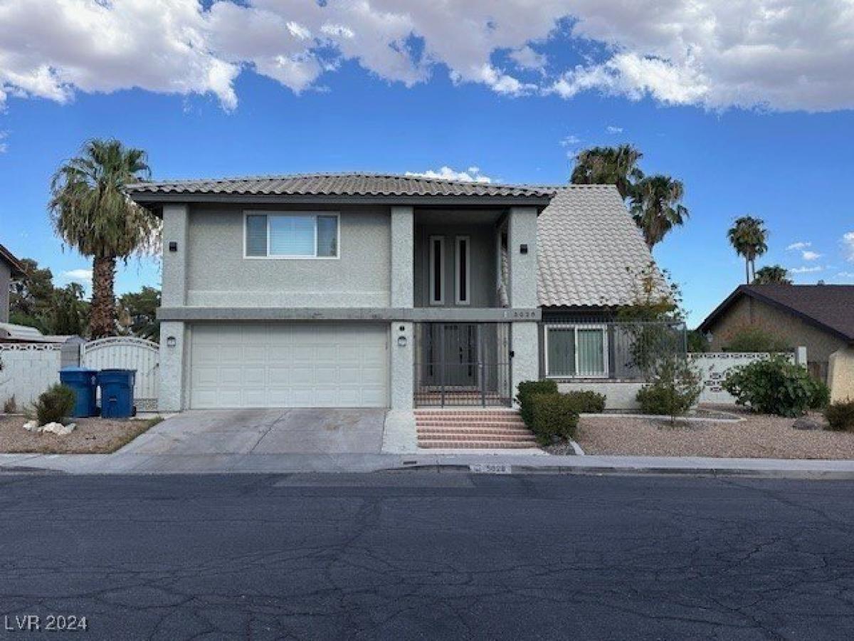 Casa de 5 dormitorios en Las Vegas, USA No. 374131