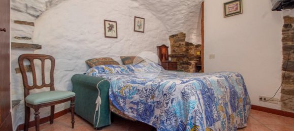 3 bedrooms House in Imperia, Italy No. 268781 18