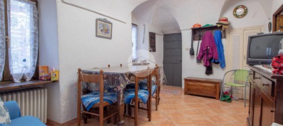 3 bedrooms House in Imperia, Italy No. 268781 10