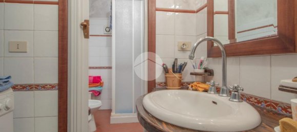 3 bedrooms House in Imperia, Italy No. 268781 16