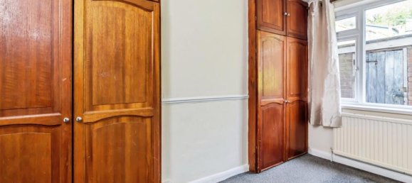 2 Schlafzimmer Maisonette-Wohnung in Kenley, United Kingdom, Nr. 8051 7