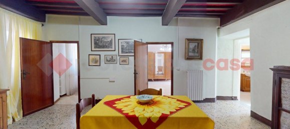 6 rooms Apartment in Borgo a Mozzano, Italy No. 235339 8
