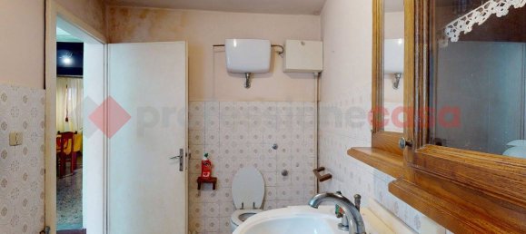 6 rooms Apartment in Borgo a Mozzano, Italy No. 235339 21