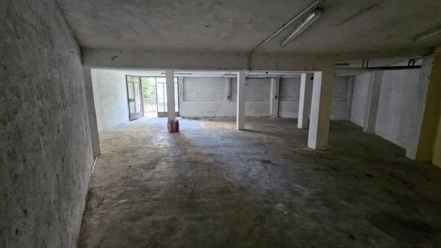 Propriété commerciale à Desenzano del Garda, Italy 140m² No. 362862