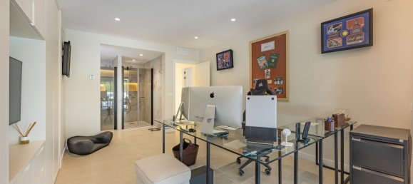 3 bedrooms Apartment in Marbella, Spain No. 122402 10