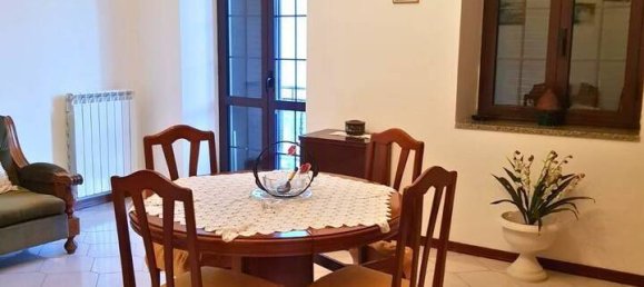 2 bedrooms House in San Nicola dell'Alto, Italy No. 264997 8