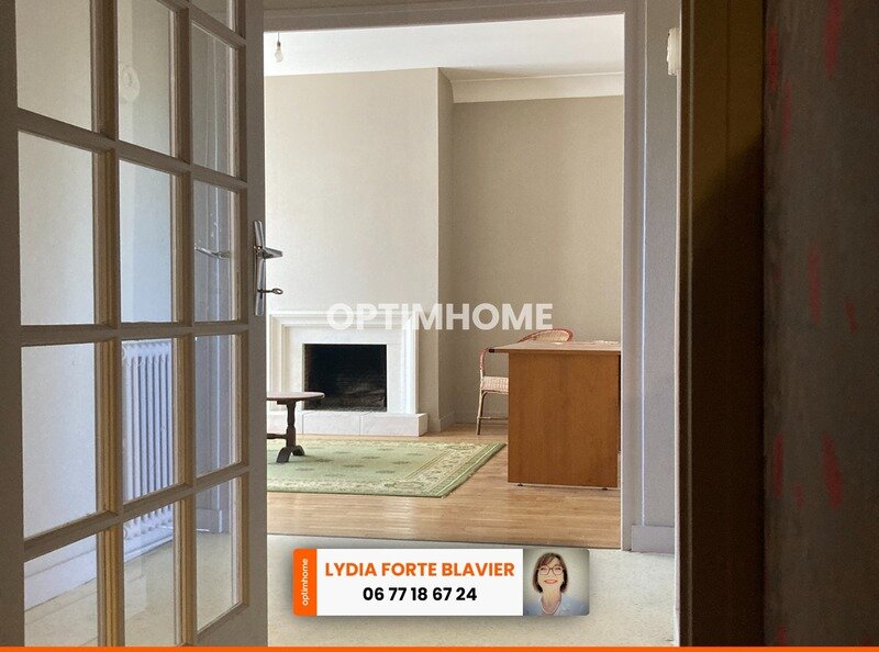 Casa T5 em Nouic, France N.º 107233