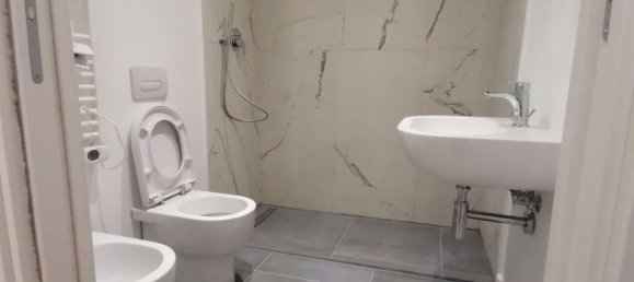 Apartamento de 2 divisões em Rome, Italy N.º 198742 9