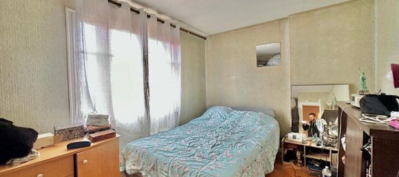 3 chambres Maison à Vierzon, France No. 53005 6