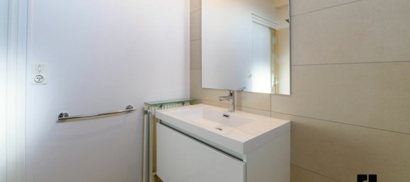 Apartamento de 3 dormitorios en Roanne, France No. 199565 4