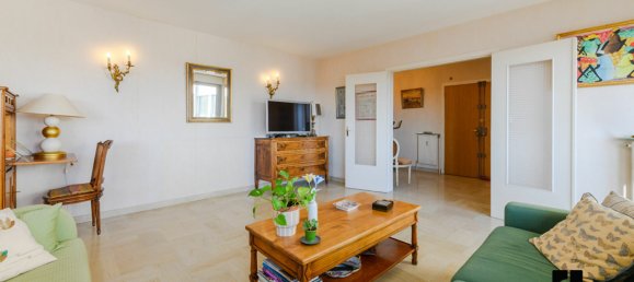 Apartamento de 3 dormitorios en Roanne, France No. 199565 6