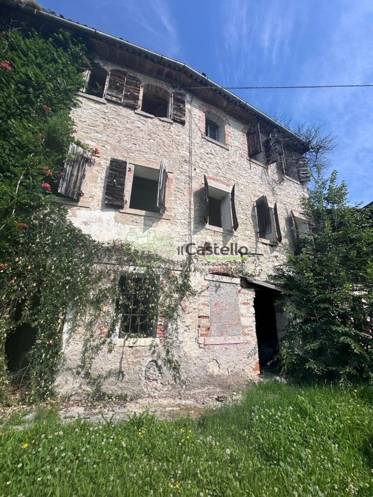 10غرفة منزل في Valdobbiadene, Italy رقم 223850