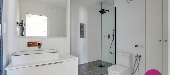 3 bedrooms Apartment in Courbevoie, France No. 282938 10