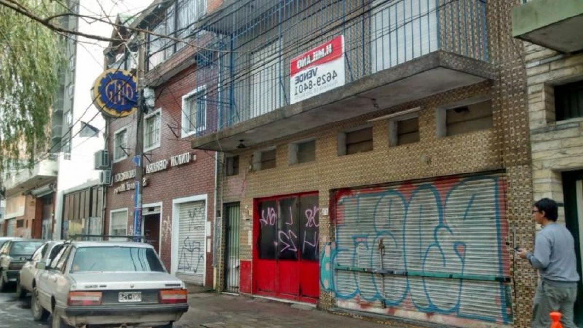  Land in Moron, Argentina No. 31163