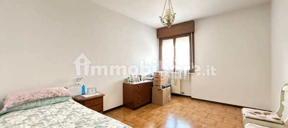 2 chambres Appartement à Isola Rizza, Italy No. 301823 7