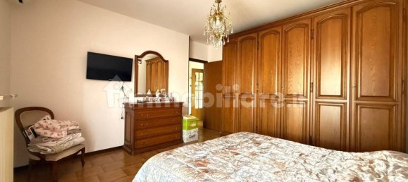 2 chambres Appartement à Isola Rizza, Italy No. 301823 6