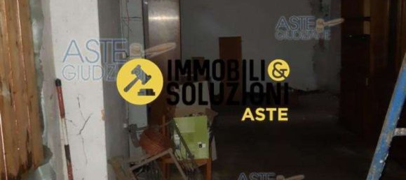 5 rooms Apartment in Arcisate, Italy No. 1634 45