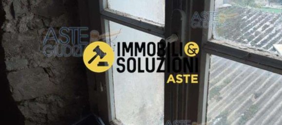 5 rooms Apartment in Arcisate, Italy No. 1634 29