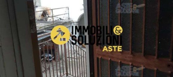 5 rooms Apartment in Arcisate, Italy No. 1634 17