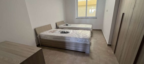 2 bedrooms Maisonette in Santa Venera, Malta No. 10253 9