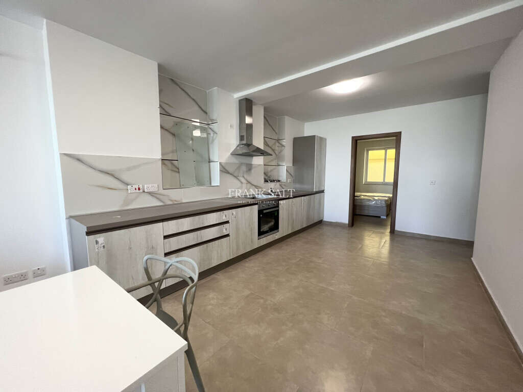 2 bedrooms Maisonette in Santa Venera, Malta No. 10253