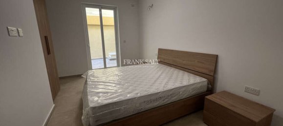 2 bedrooms Maisonette in Santa Venera, Malta No. 10253 5