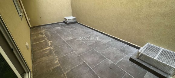 2 bedrooms Maisonette in Santa Venera, Malta No. 10253 8