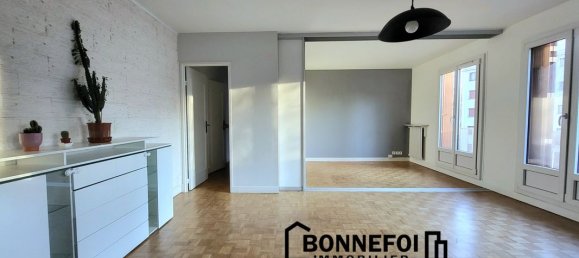2 chambres Appartement à Créteil, France No. 178174 6